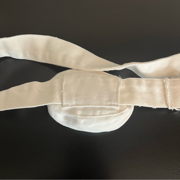 Mini Canvas fannypack Coin belt bag, off white, 45” long, 4.5”x1.5”wallet. New - Picture 6 of 10